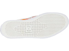 Load image into Gallery viewer, DC Manual Slip-On White/Graffiti Print