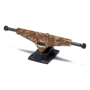 Krux Trucks 8.25 Standard Bear Hunter DLK