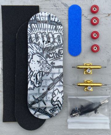 Yllo Fingerboard Lion of Judah