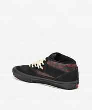 Load image into Gallery viewer, Vans Half Cab Pro Saw Red/Black