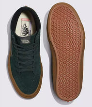 Load image into Gallery viewer, Vans Sk8 Hi Skate Green Gum