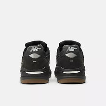 Load image into Gallery viewer, New Balance 933 Andrew Reynolds Black Black