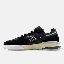 Load image into Gallery viewer, New Balance 933 Andrew Reynolds Black Blue