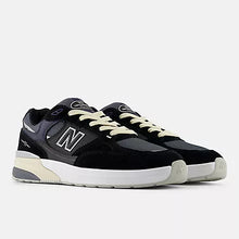 Load image into Gallery viewer, New Balance 933 Andrew Reynolds Black Blue