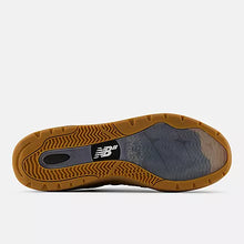 Load image into Gallery viewer, New Balance 933 Andrew Reynolds Brown Brown